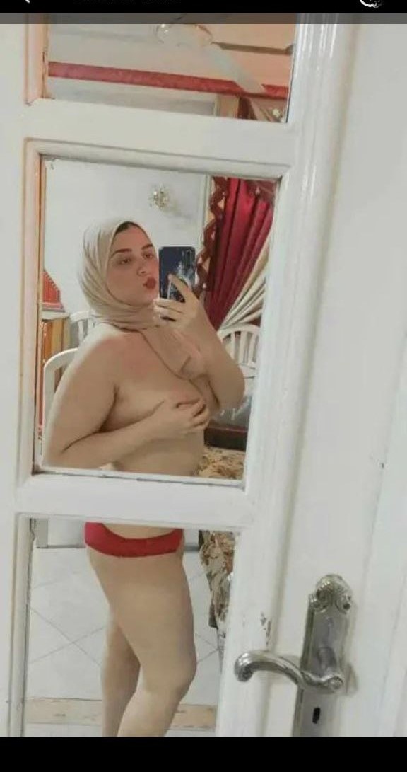 شرموطه محجبه مصريه