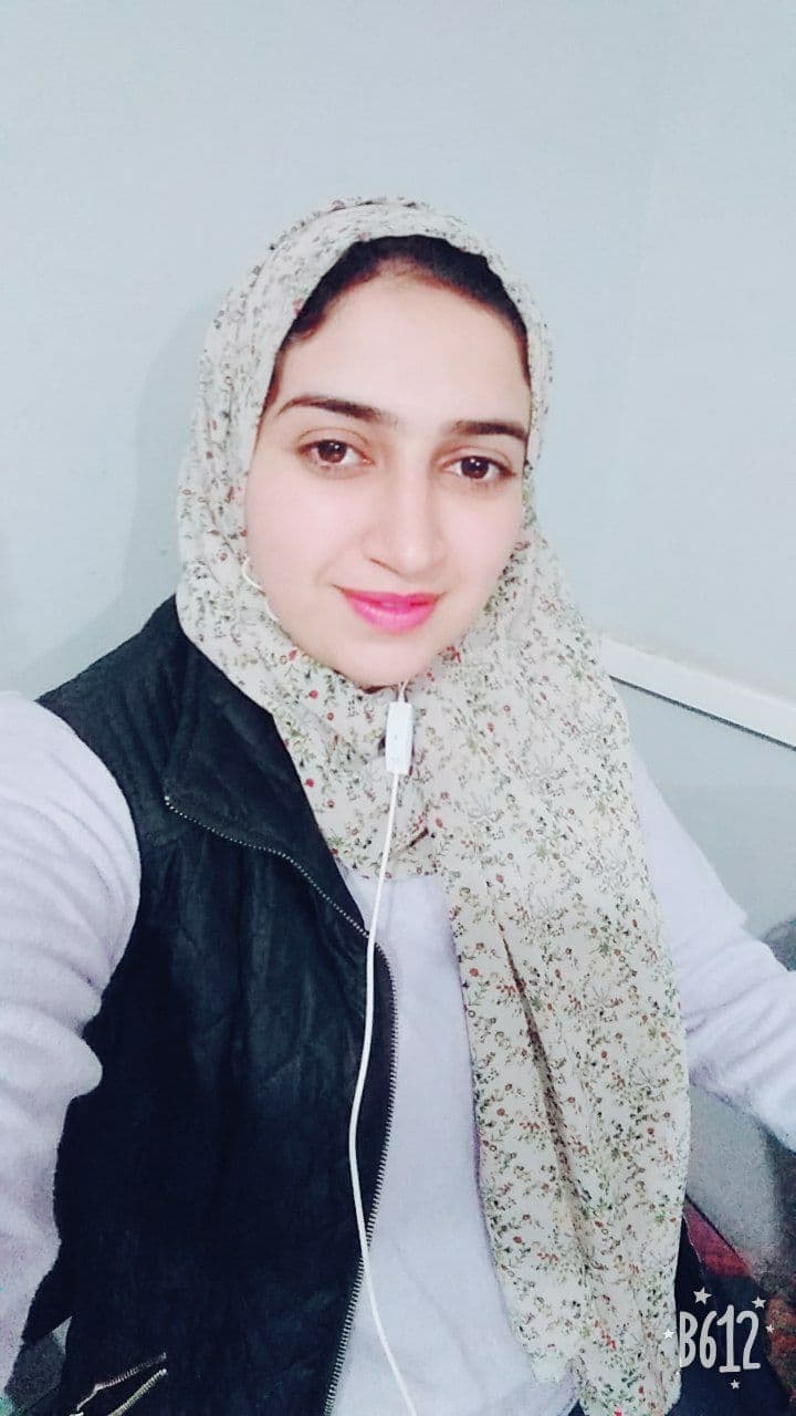 شرموطه محجبه مع عشيقها