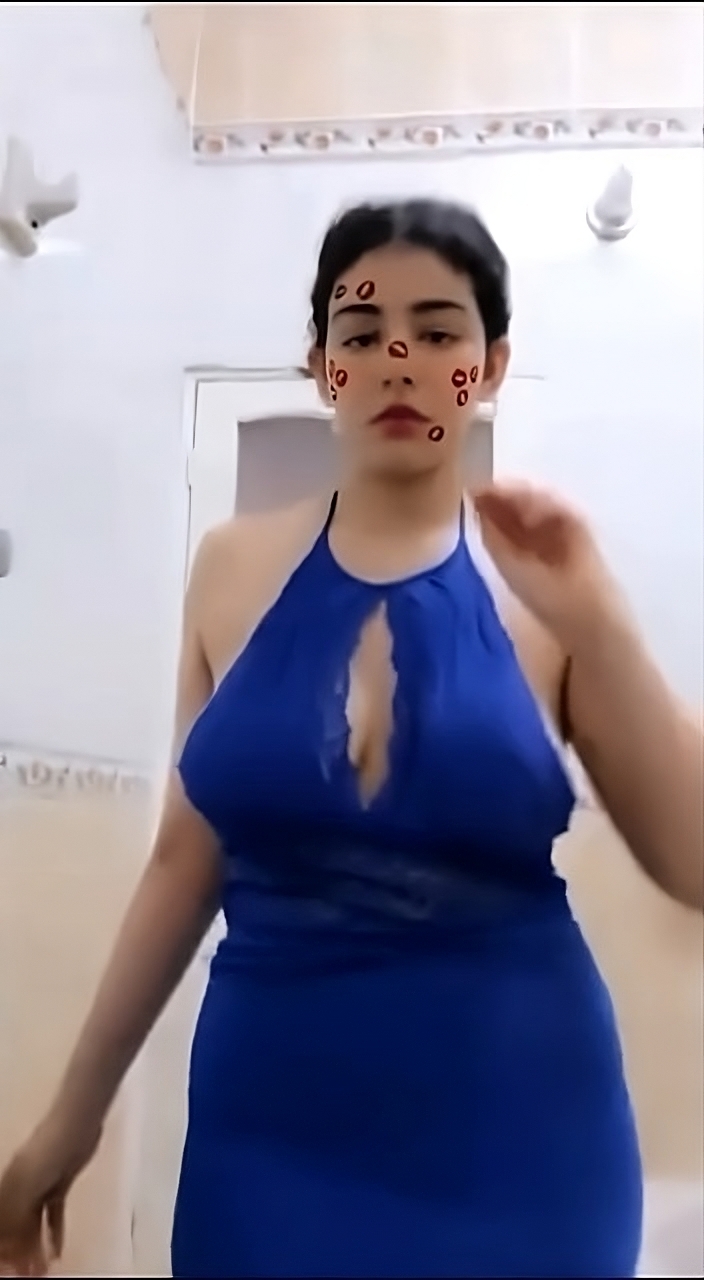 فديوهات لبوه مصريه جسم فاجر