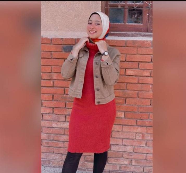 لبوه محجبه تعرض جسمها