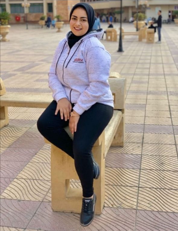 نودز طالبه جامعيه